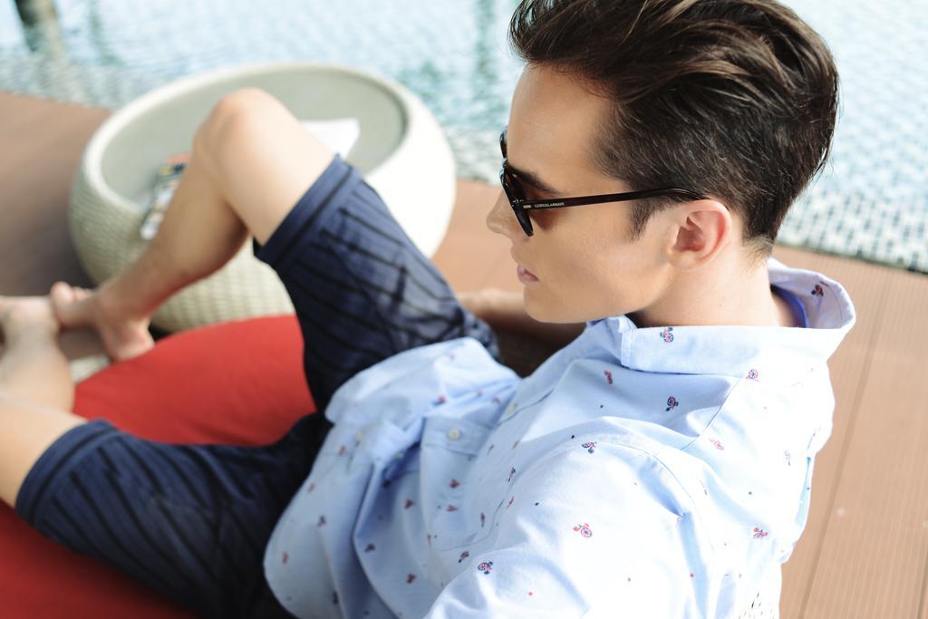 Morrissey Hotel Residences Jakarta Exterior foto