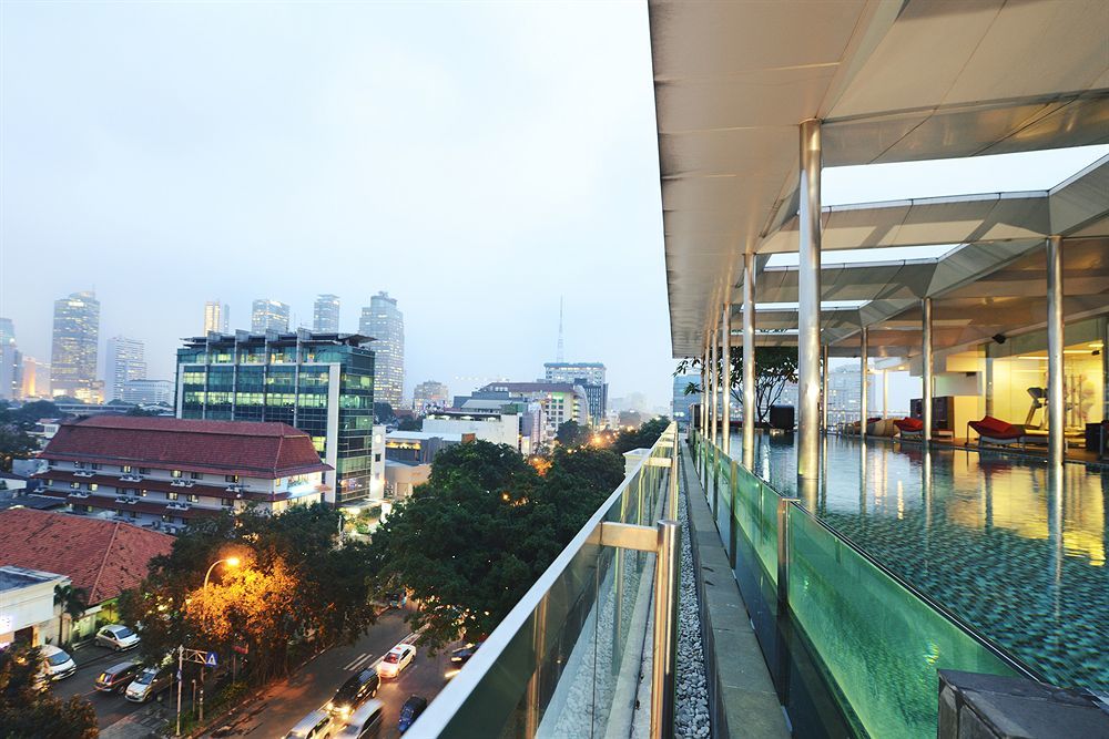 Morrissey Hotel Residences Jakarta Exterior foto